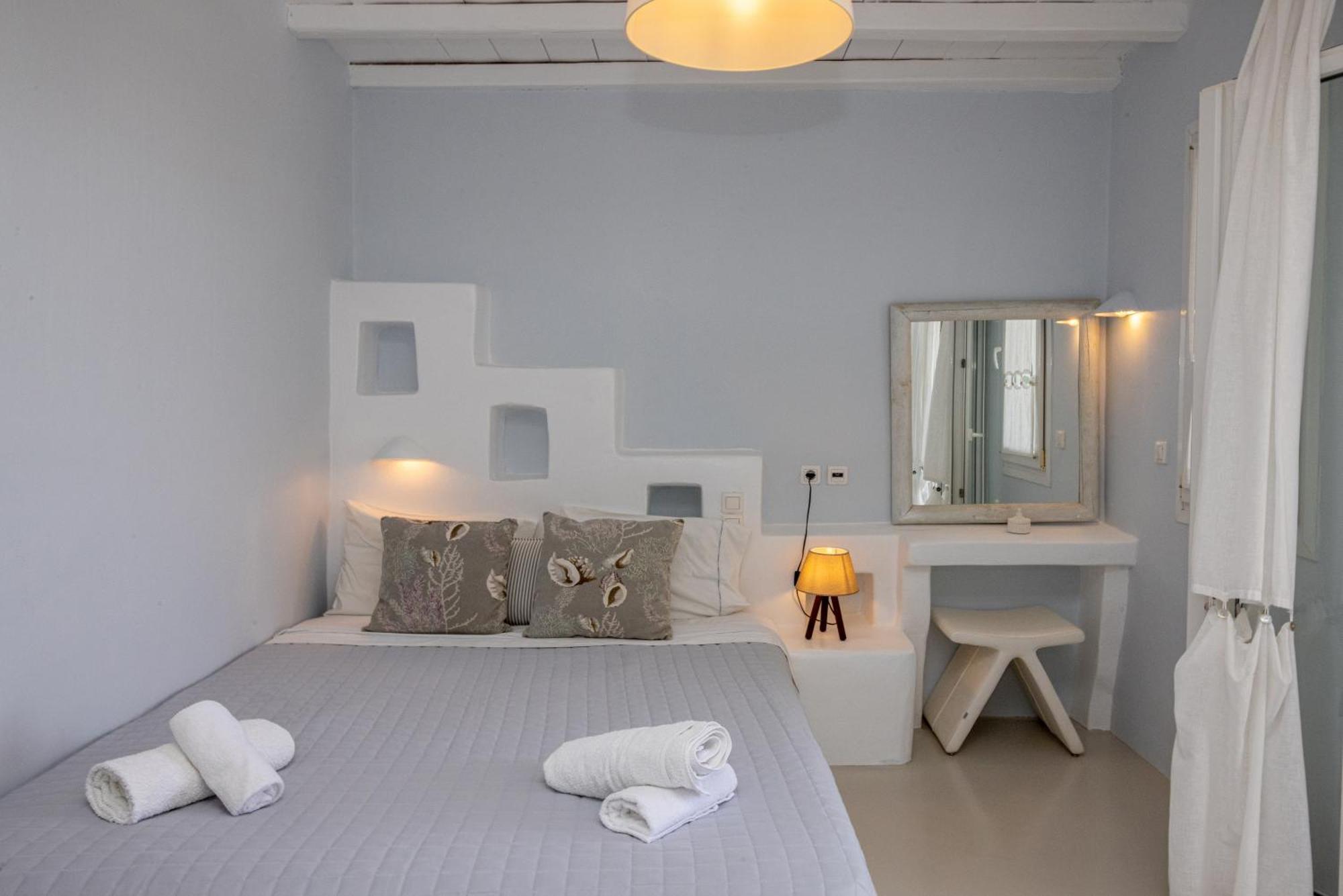 Soulmate'S Suites Tinos Kionia Bagian luar foto