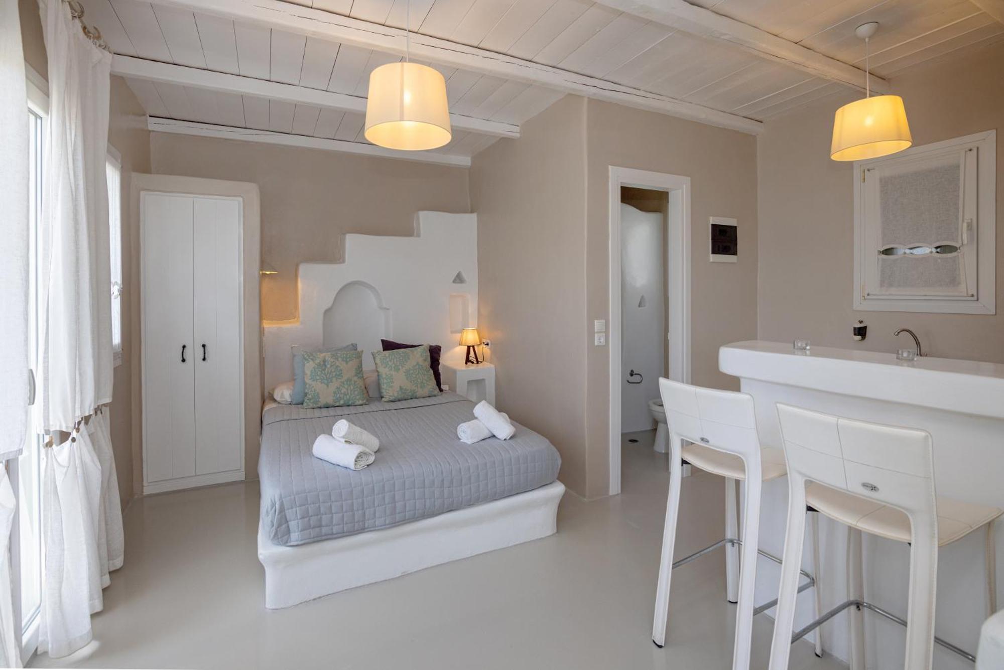 Soulmate'S Suites Tinos Kionia Bagian luar foto
