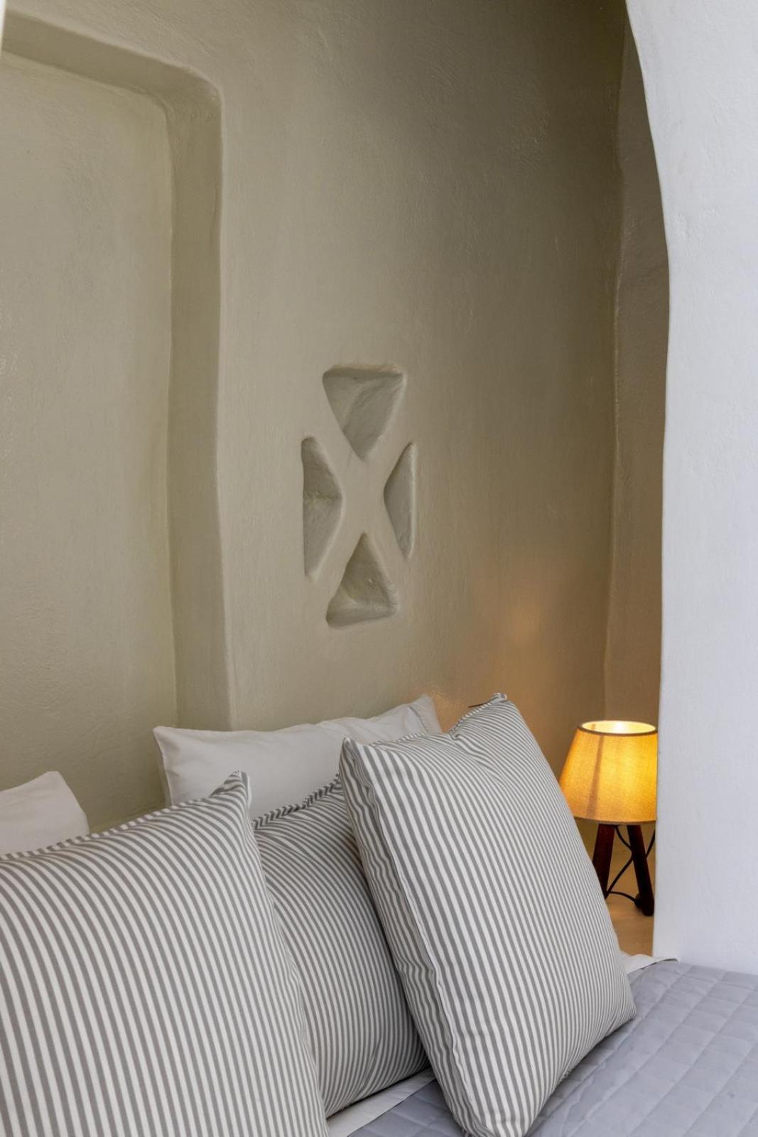 Soulmate'S Suites Tinos Kionia Bagian luar foto